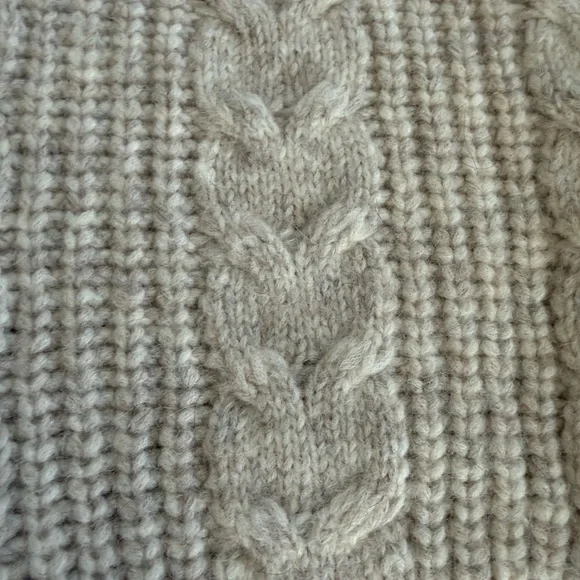 Jenni Kayne Cocoon Cable Cardigan Oatmeal XXS - Picture 10 of 13